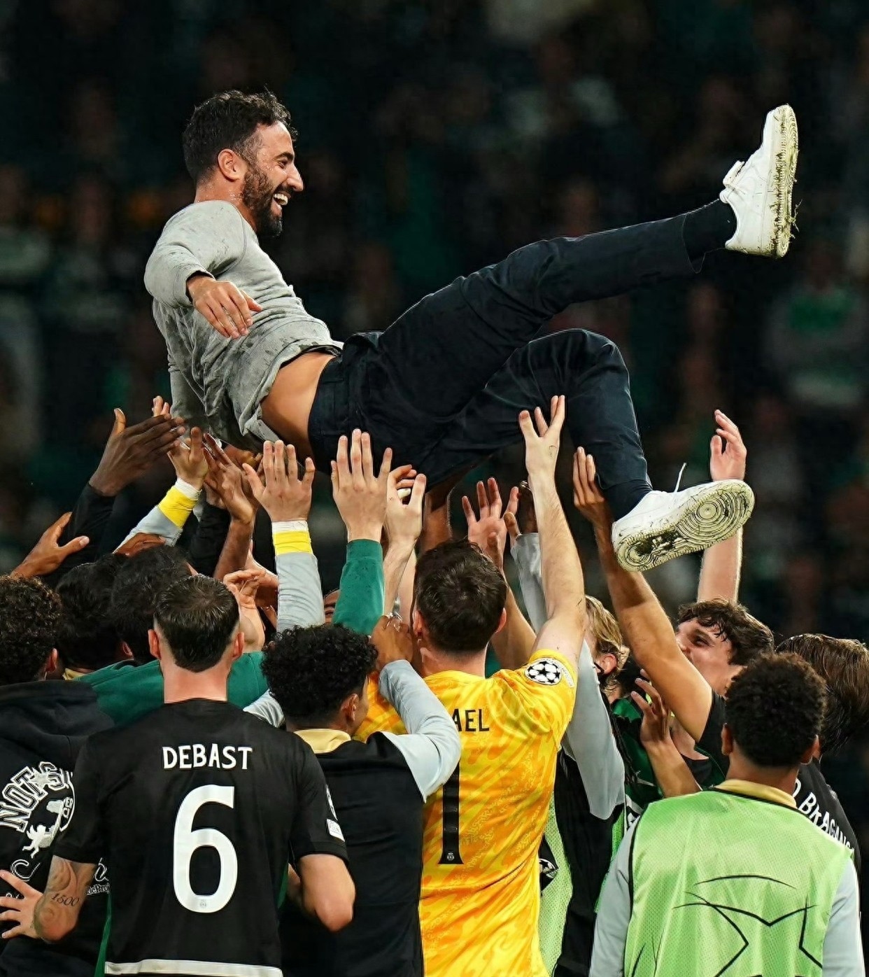 乐鱼体育包含转会期法国杯焦点战，本菲卡绝杀压哨，气氛紧张，赛季目标并未改变的词条